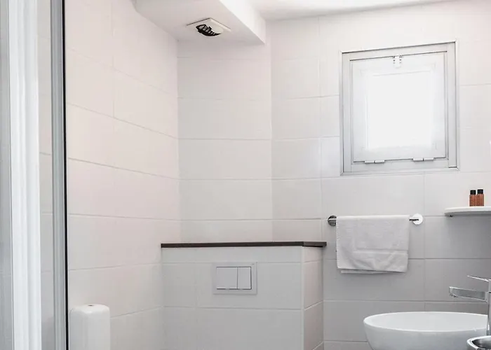 Beau Site 3* Ле-Лаванду