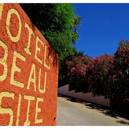 Готель Beau Site 3*