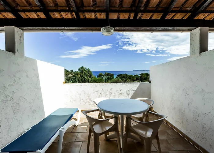 Ξενοδοχείο Beau Site 3*